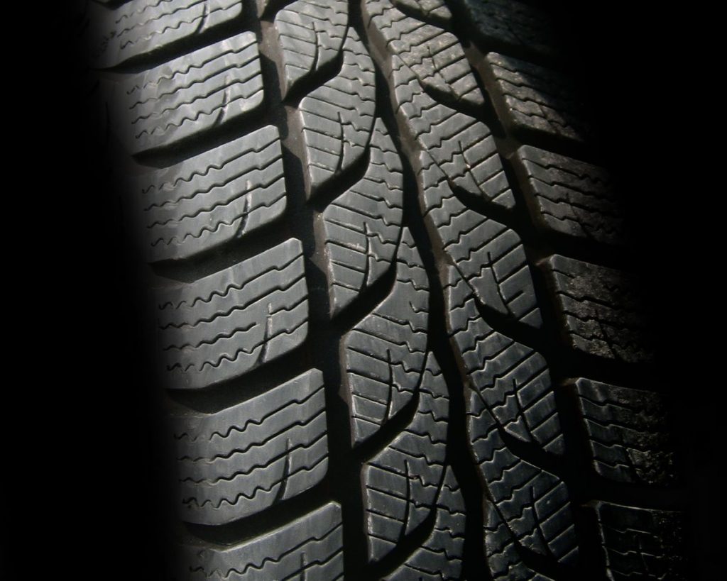 Reading your tyre tread the way we do